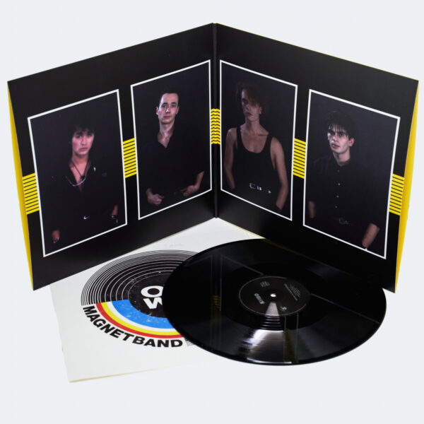 "KINO" (КИНО) — "Zvezda Po Imeni Solnce" (Звезда По Имени Солнце) (1989/2019) (Black Vinyl) - Image 5